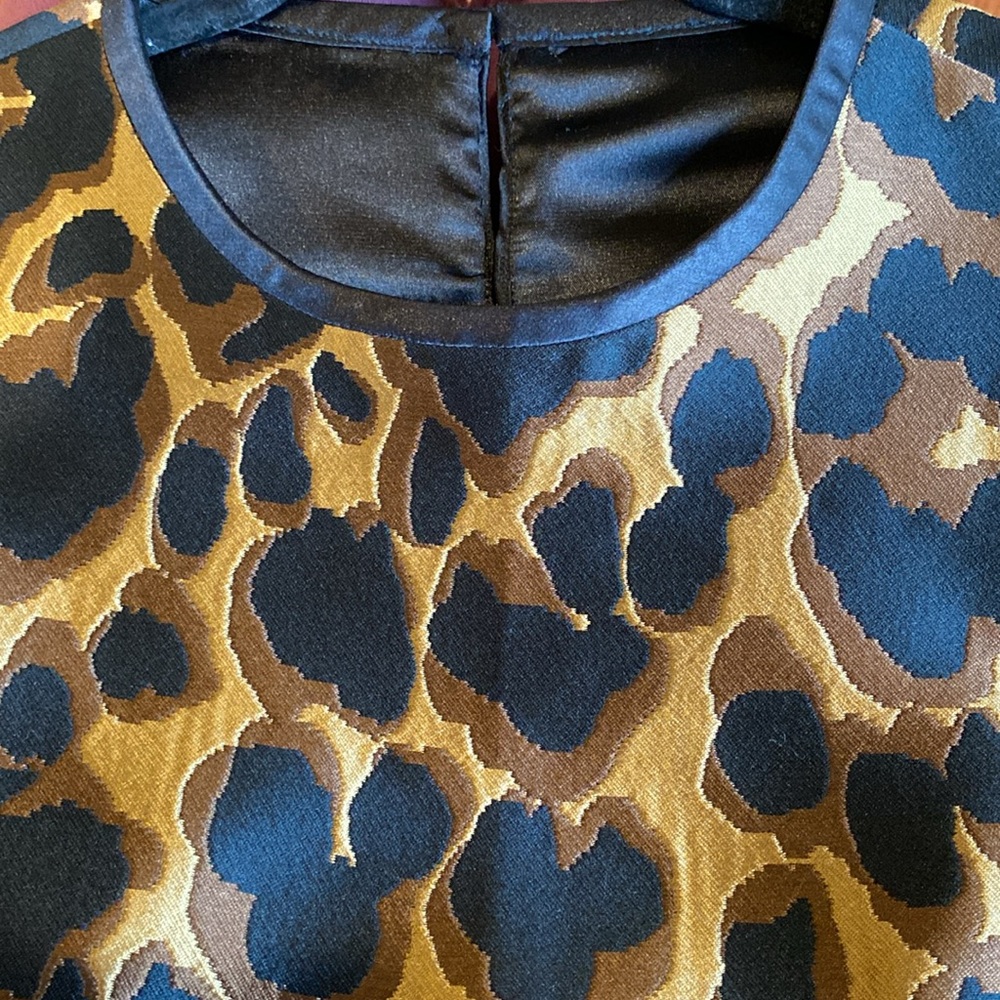 Leopard print top - Picture 3 of 3